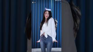 尹素婉20220604120306
