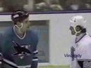 Gretzky pissed at Norton 3/19/94