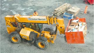 JCB 510 telescopic handlers in construction site/Montreal/Canada