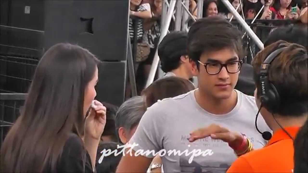 [HD]Nadech-Yaya/ ซ้อมร้องเพลง#2 @Rising Sun Showcase Fan Meeting