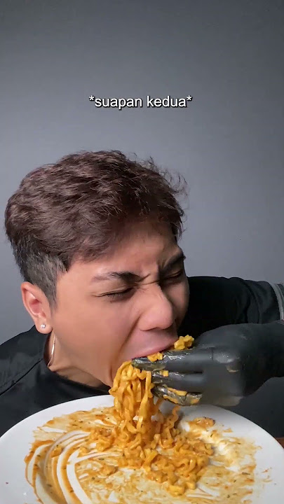 CAN YOU EAT SAMYANG IN 1 BITE?!