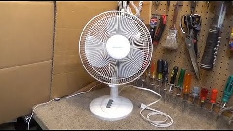 PalmAire (Midea) TFA12LG 12" Oscillating Desk Fan