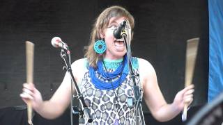 Tune-Yards - Party Can (Do You Wanna Live?) - Pitchfork Festival
