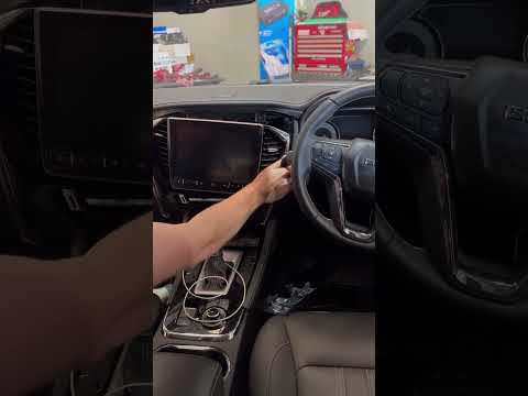 How To REMOVE 2021 2022 Isuzu Mux Headunit How To REMOVE 2021 2022 Isuzu Mux Headunit
