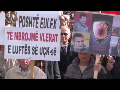 Drenica proteston kundër dënimit të ish-pjesëtarëve të UÇK-së