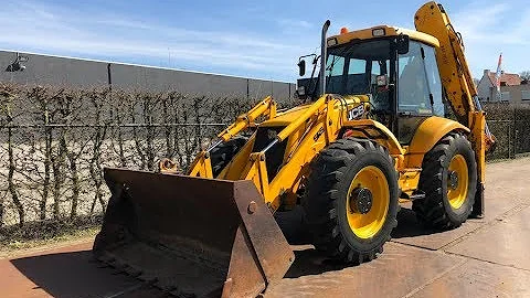 JCB 4CX 2002 backhoe loader demonstration