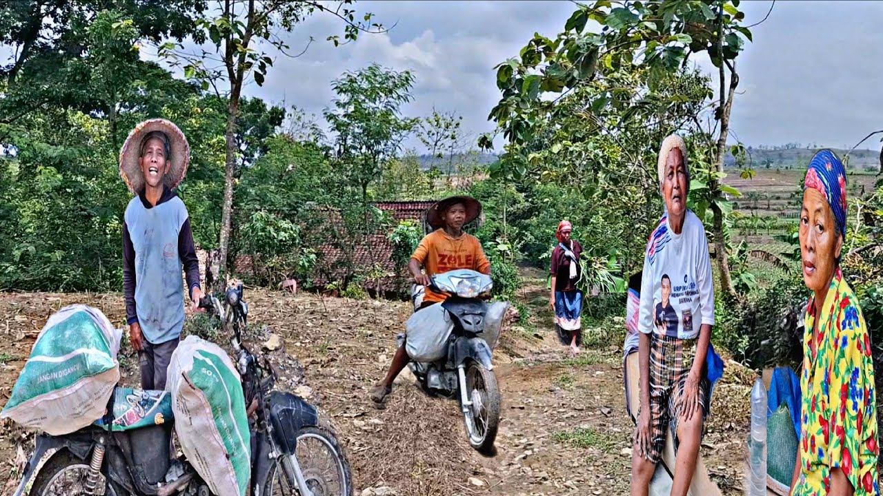 Sebuah Desa Kuno‼️Nemu Mushola Tua Yang Sudah Langka Di Era Sekarang,Kampung Pegunungan Di Ngawi