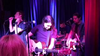 Train "Play That Song" Berlin Bar NYC 1/27/17