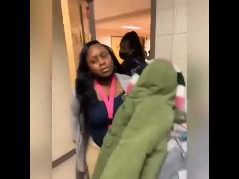 Girl Fights In School Because Shes Mad