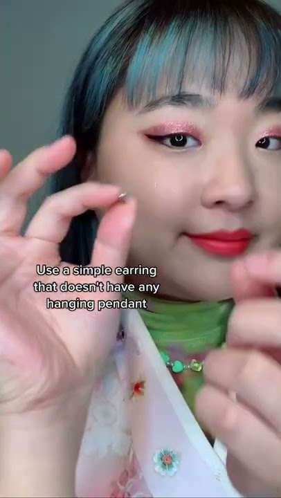 How to wear 노리개(Norigae) as a earring 💕 #shorts #korean #koreanstyle #hanbok #koreanfashion #korea