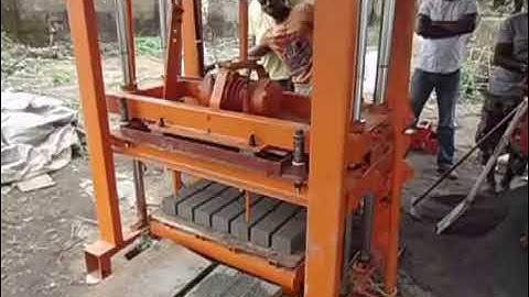 QT4-40 small semi automatic block making machine