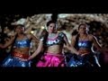 Aa Eedhi Kurrodu Item Song - Gundello Godari Movie