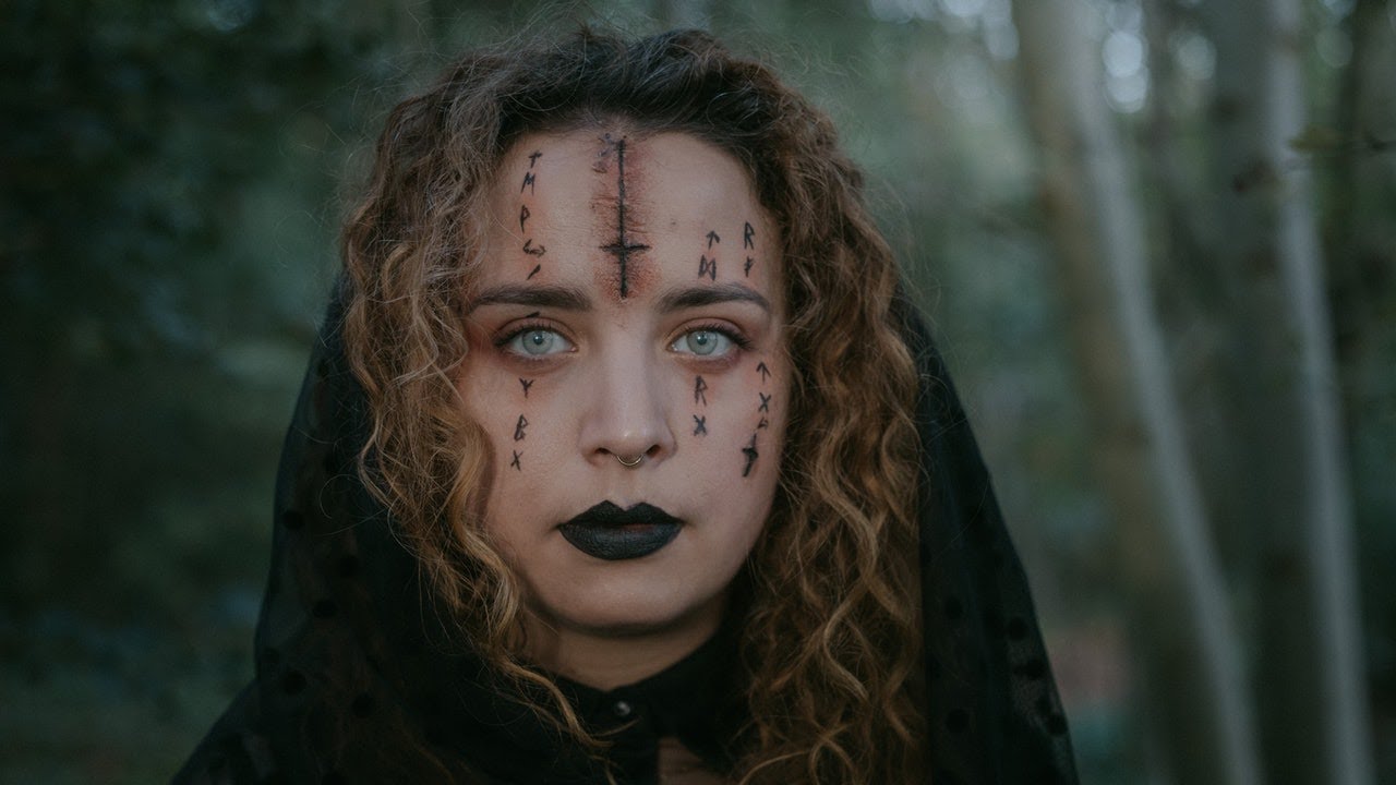 Scary HipHop.Eccentric Mysterious.Страшный хипхоп. YouTube