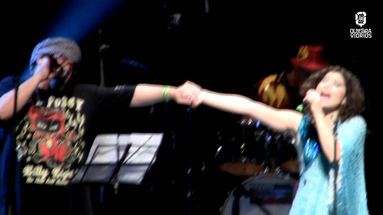 La Mano Ajena & Joe Vasconcellos Favella YouTube