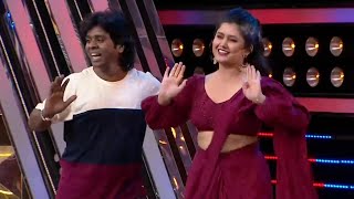 प्राजक्ता माळी आणि गौरव मोरे यांचा इथून धक्का तिथून धक्का डांस | Prajakta Mali & Gaurav More's Dance