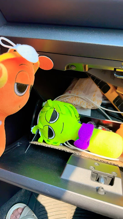 Let’s just pretend we didn’t see it #SprunkiDenial #TooMuch #oren #vineria