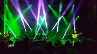 Video thumbnail of "Wincent Weiss & Band - Gegenteil von Traurigkeit | Fzw Dortmund (20.03.2017)"