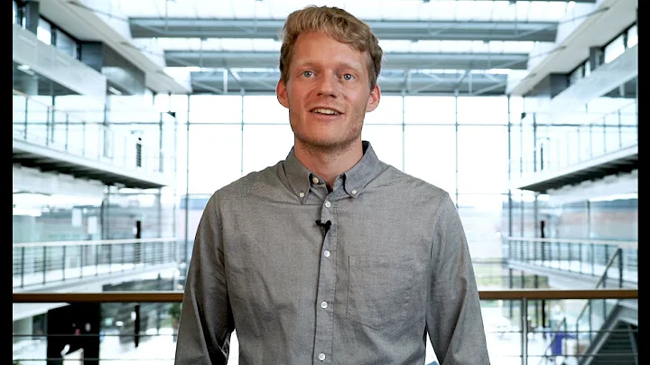 A career move that counts - Carls advice to his st...