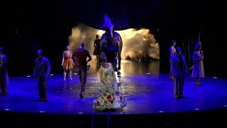 Video thumbnail of "Cierra los ojos- Luzia, Cirque Du Soleil. Sofía Montaño"