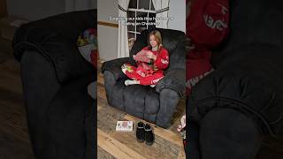 Telling kids they're having a new sibling! Their reactions are so precious🥰 #pregnant #kids #family