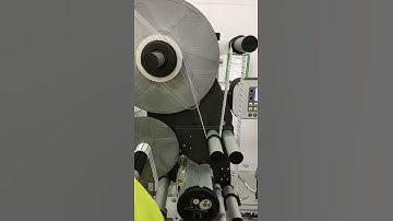 Label Application on Syringe