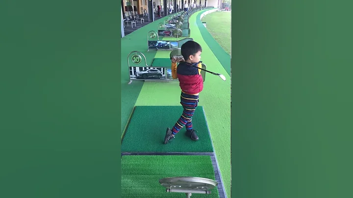 蔡沐辰Scott golf-高尔夫球小小孩 （收杆篇）3岁9个月，还买不到小手套⋯ - 天天要闻