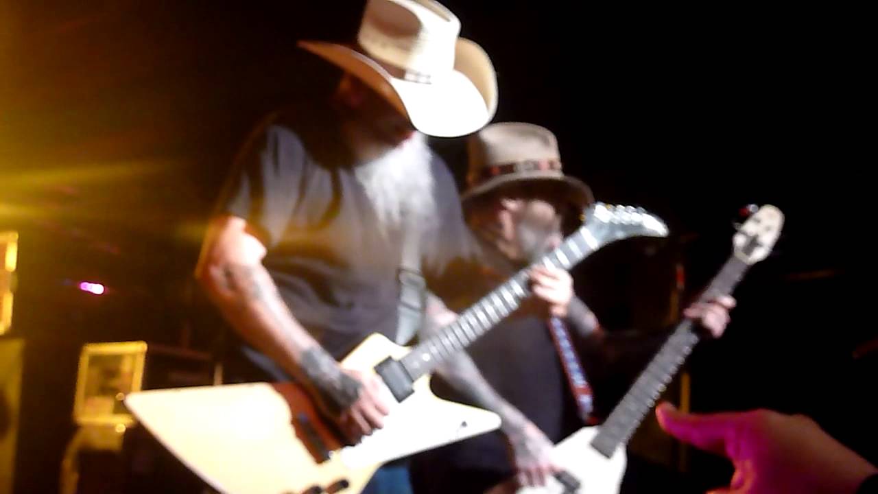 Watch Honky - WFO - Live HD 1-12-13 on YouTube Watch Honky - WFO - Live HD 1-12-13 on YouTube
