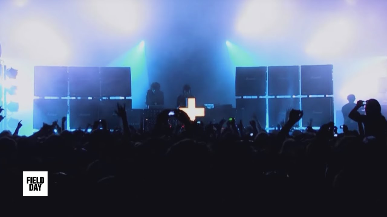 Field Day 2007 - Battles, Foals, Four Tet, Caribou & more