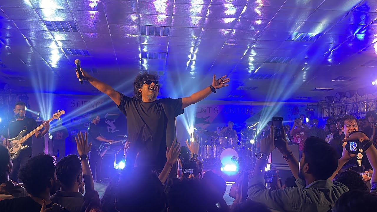 RAW REAL UNCUT! PRITHIBI FULL LIVE Performance at Jadavpur University ...