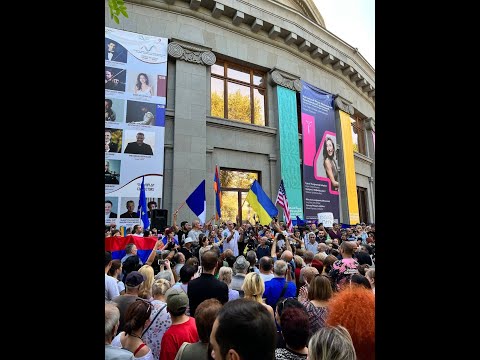 🇦🇲✊Путин потерял Армению | Армяне вышли на митинг с требованием выхода из ОДКБ #shorts