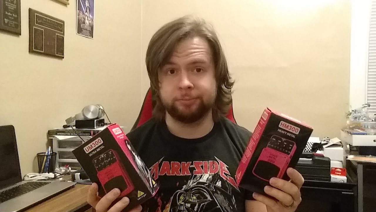 Behringer - HM300 vs UM300 [Bruise Reviews] - YouTube