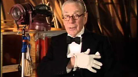 Making of Batman Returns (1992) - Alfred Pennywort...