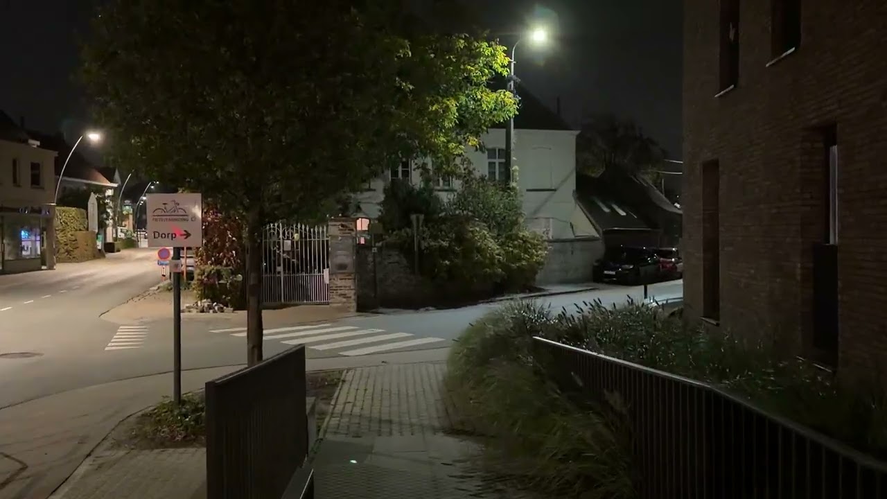 iPhone 17 Pro Max - 4K 60fps - HDR Off - Short video test in the dark. 