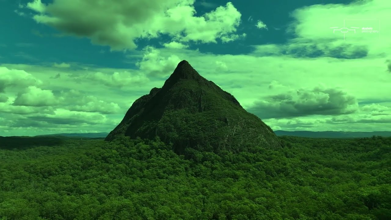 Mt. Beerway & Mt. Coonowrin