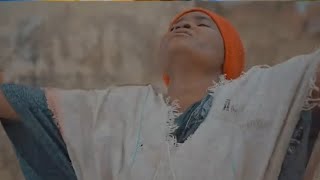 Sitauza uzaliwa wa kwanza sababu ya dengu kama esau sitamuuza yesu kama yuda sababu ya pesa nitakuwa