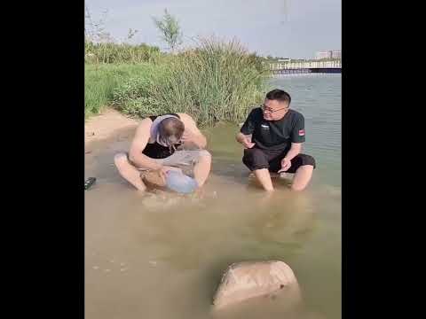Китайский юмор.Короткий Тик Ток прикол.Прикольное видео.Чудики из TIK TOK.#Shorts