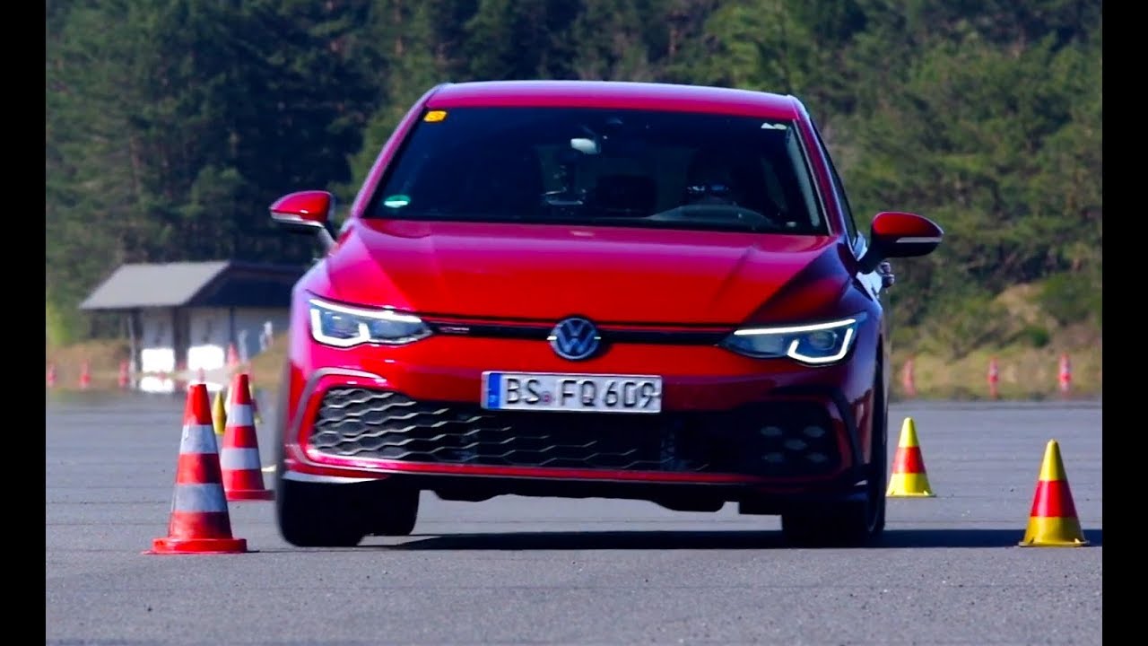 2021 Volkswagen Golf GTI – Handling Test