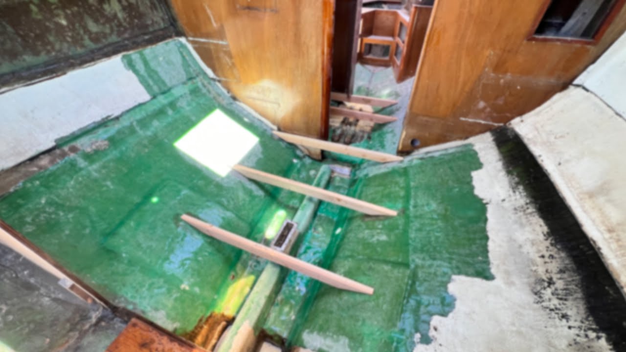 Restoring the Floor of a 40 Foot Sailboat | VLOG | 004