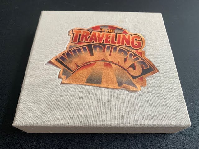未開封TRAVELING WILBURYS 3LPBOX US ORIGINAL Amazon.com: Traveling Wilburys Collection (3Lp Box): CDs & Vinyl