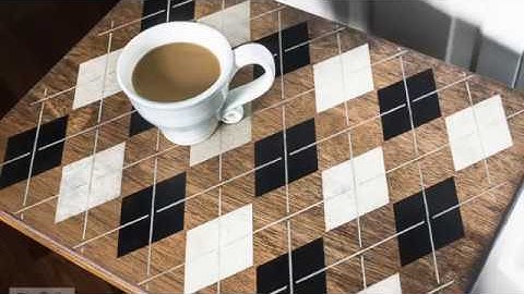 Apply an Argyle pattern on anything with this 2-piece stencil!