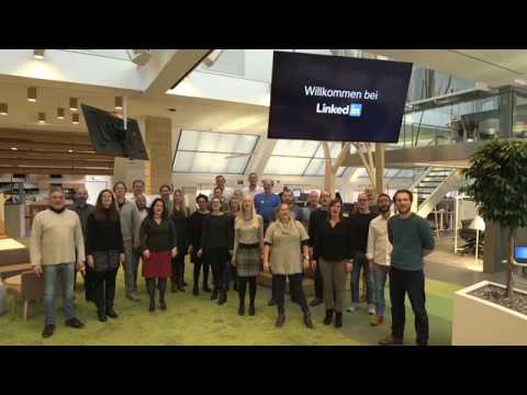Mannequin challenge at the LinkedIn Munich Office - Mannequin challenge at the LinkedIn Munich Office