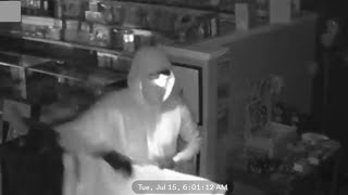 Owner of Mandarin trading card shop says $5K in Pokémon cards swiped in smash-and-grab burglary