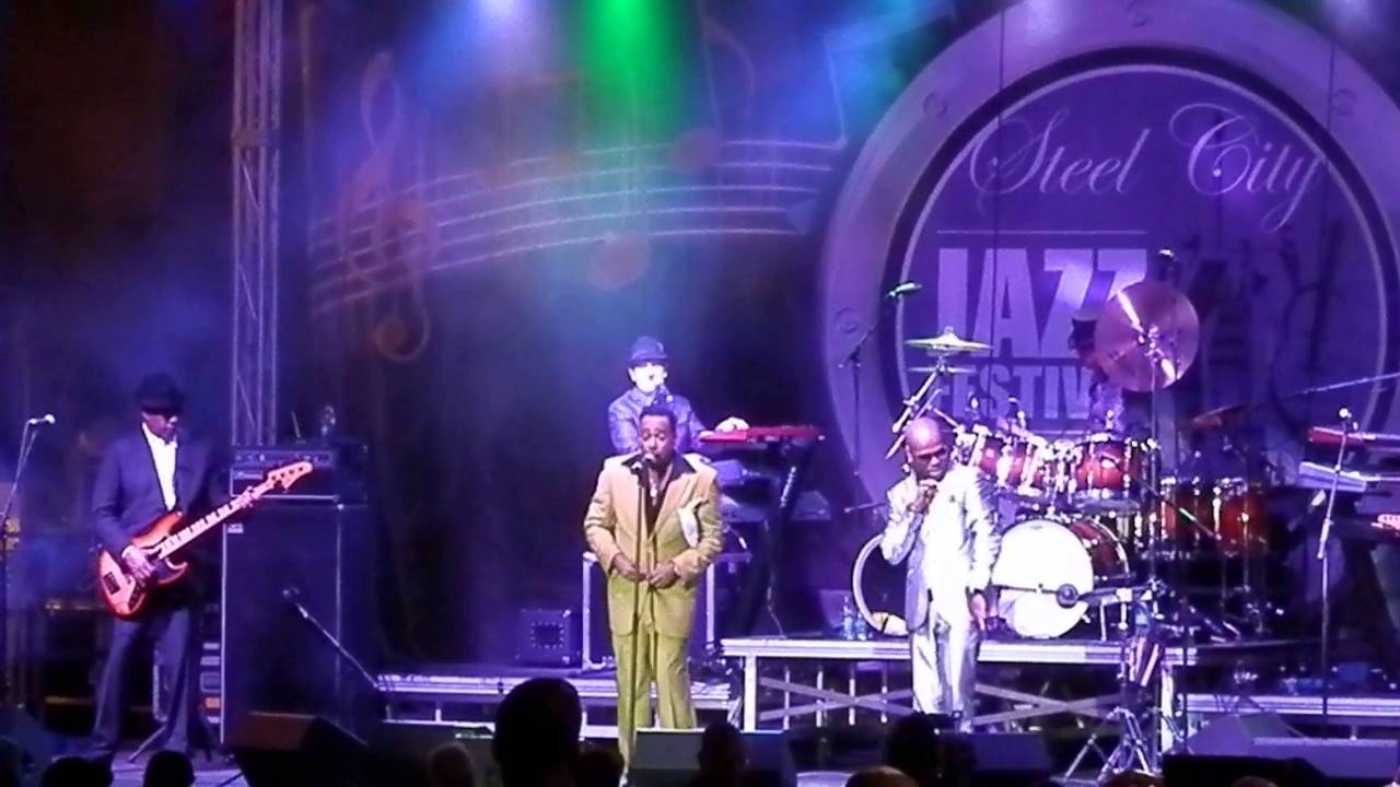Magnificent Morris Day And The Time Jungle Love LIVE YouTube magnificent morris day and the time jungle love live youtube