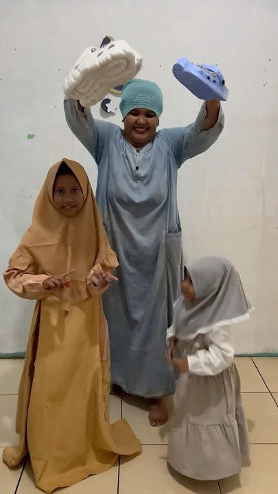 Alisha Felisha Punya Baju Lebaran