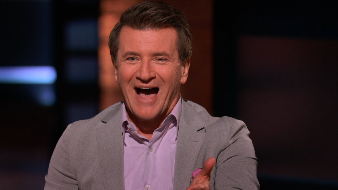 Robert Herjavec Putts for 5% of Bad 