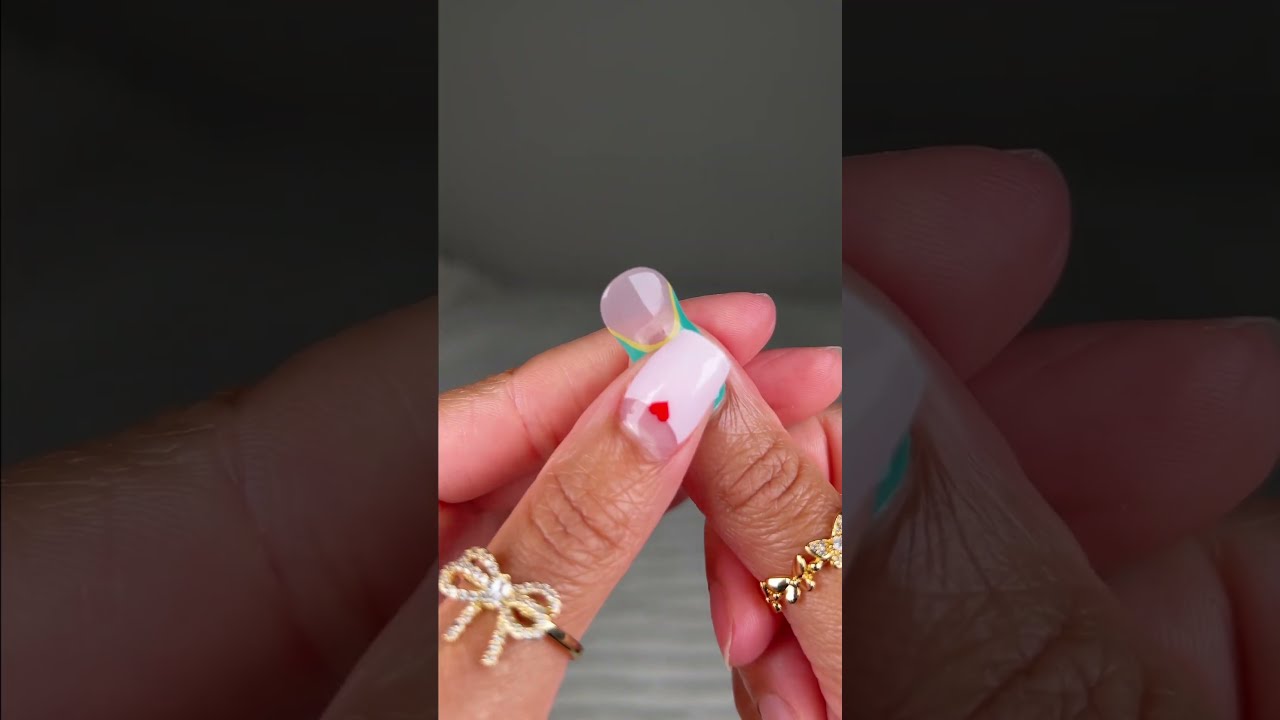 These Gel Nail Strips Simplify The Process Of Doing Your Nails