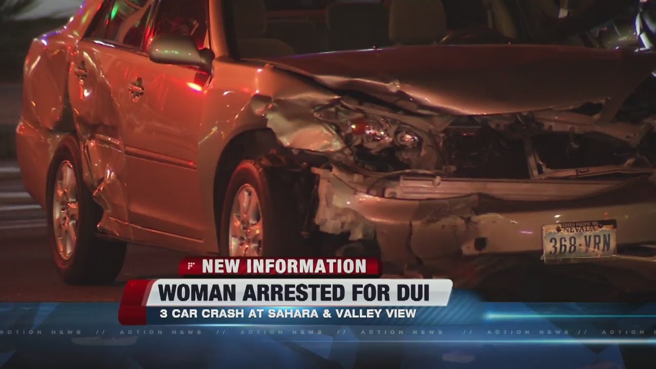 Woman arrested for DUI after 3-car crash - YouTube