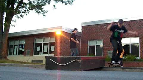andrew helmer aka poohbear gets down 001 - Copy.MOV