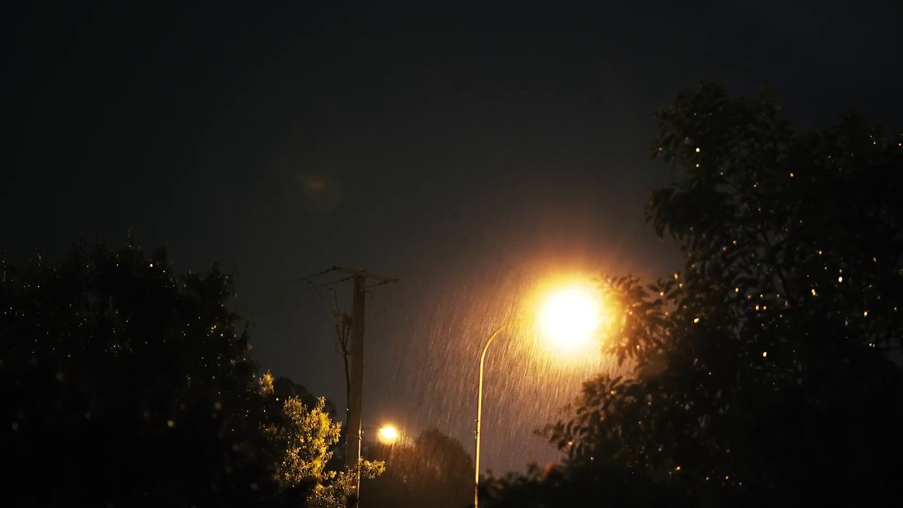 Lluvia Truenos Y Relampagos Para Dormir