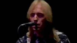 Tom Petty - The Waiting (Live 1985) chords